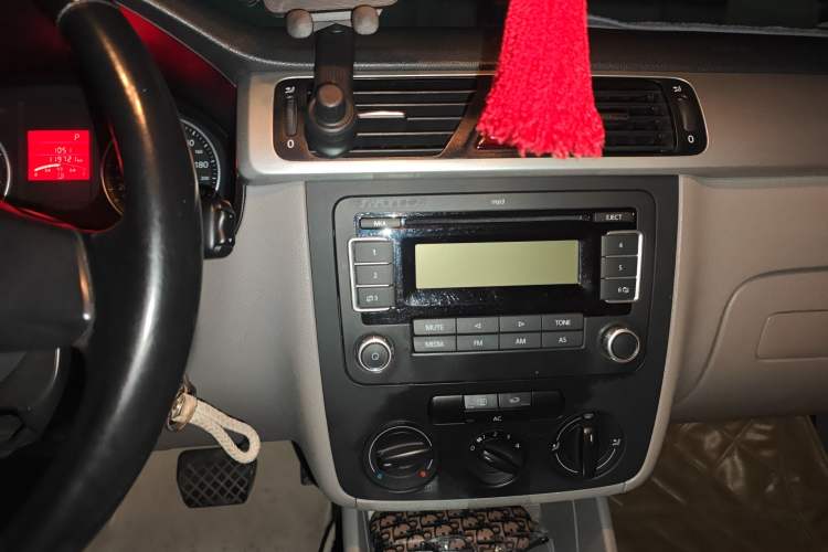 Used Volkswagen Bora 2012 1.6L Automatic Fashion Value Edition
