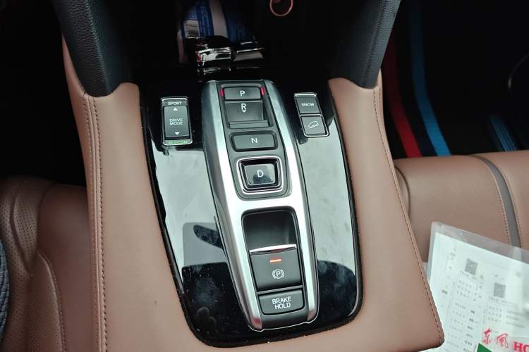 Used Honda UR-V 2020 370TURBO Two-Wheel Drive Luxury Edition