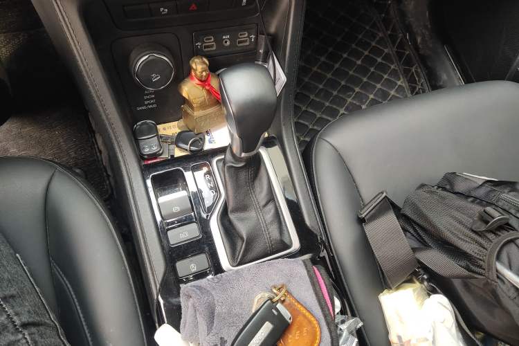 Used Jeep Grand Commander 2018 2.0T Four-Wheel Drive Enjoyment Version China V
