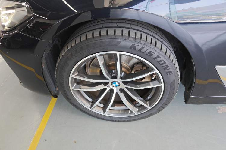 Used BMW 5 Series 2022 Restyled 525Li M Sport Package