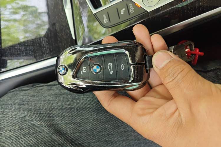 Used BMW 3 Series 2023 325Li M Sport Package Vehicle Key