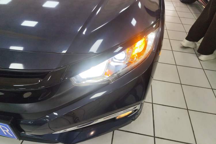 Used Honda Civic 2019 220TURBO CVT Dynamic Edition China VI Left Front Headlight