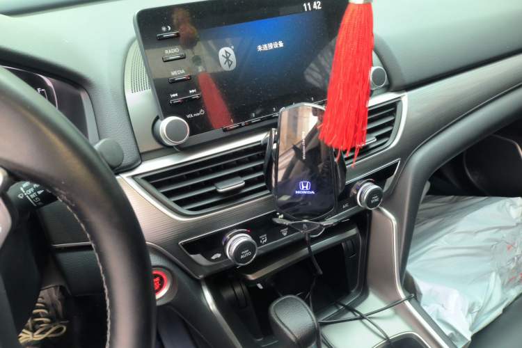 Used Honda Accord 2018 260TURBO Luxury Edition China VI Audio And AC Panel