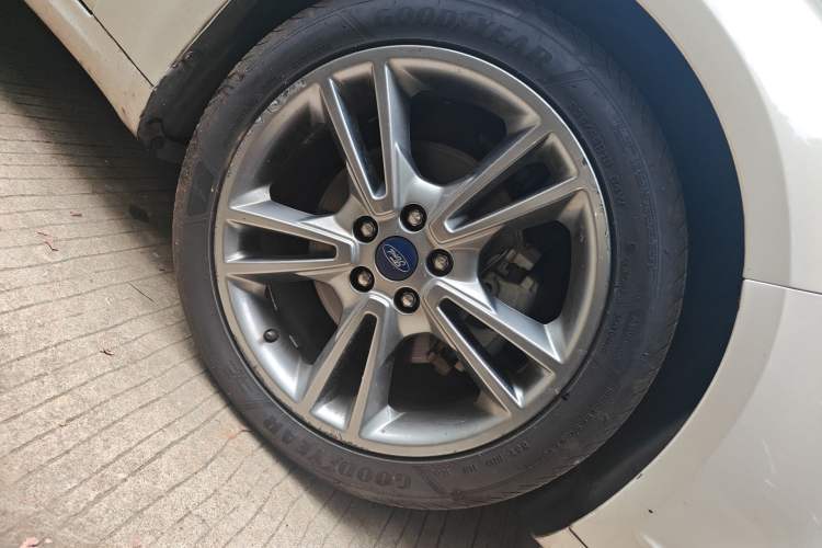 Used Ford Mondeo 2013 2.0L GTDi240 Luxury Sport Model
