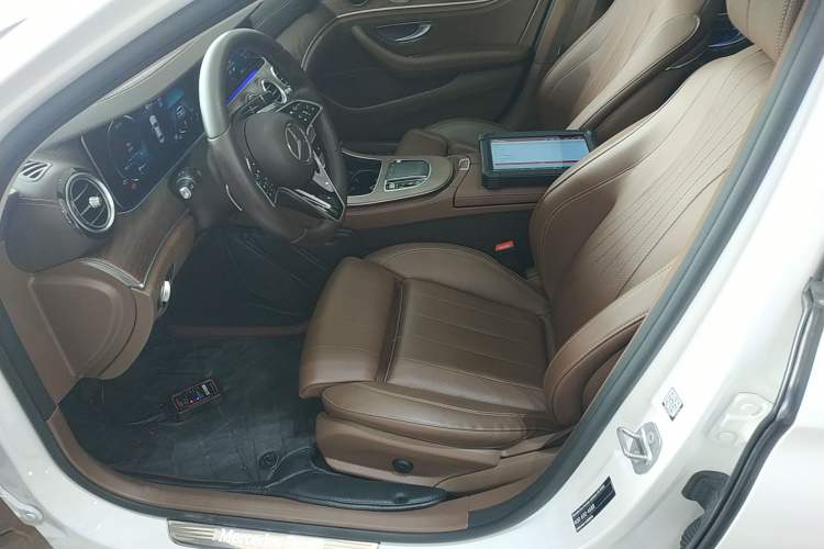 Used Mercedes-Benz E-Class 2023 E 260 L