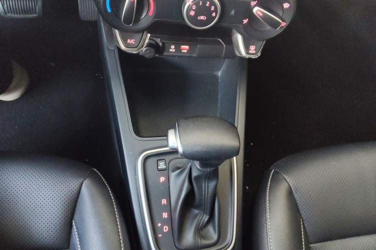 Used Kia K2 2017 Sedan 1.4L Automatic Transmission 15th Anniversary Special Edition GLS