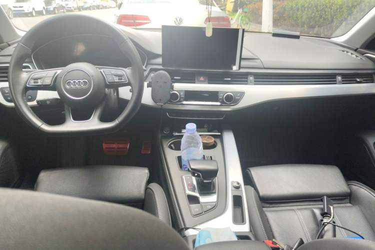 Used Audi A4L 2022 40 TFSI Luxury Dynamic Model