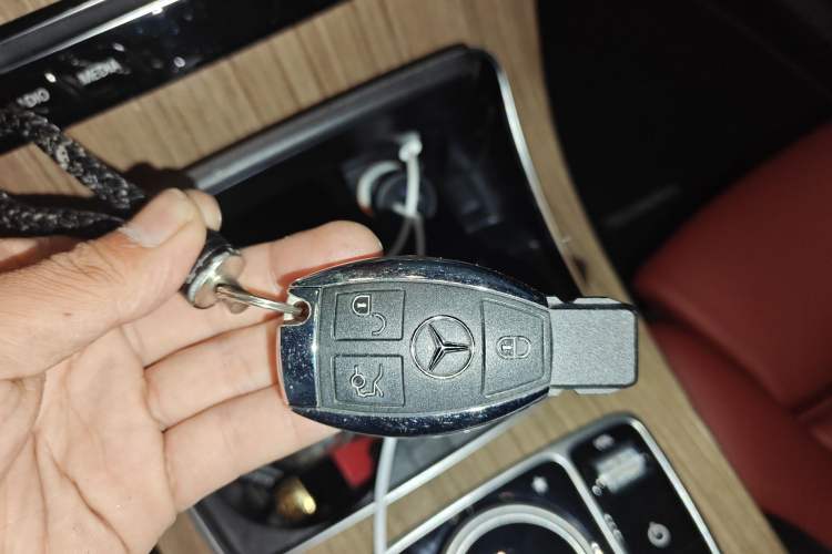 Used Mercedes-Benz GLC Coupe 2017 GLC 260 4MATIC Coupe SUV