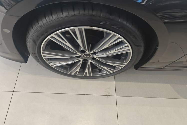 Used Audi A6L 2025 Revised 45 TFSI Prestige Dynamic Edition