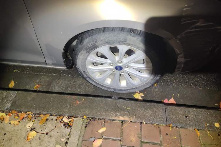 Used Ford Escort 2015 1.5L Automatic Fashion Model Right Front Wheel Hub