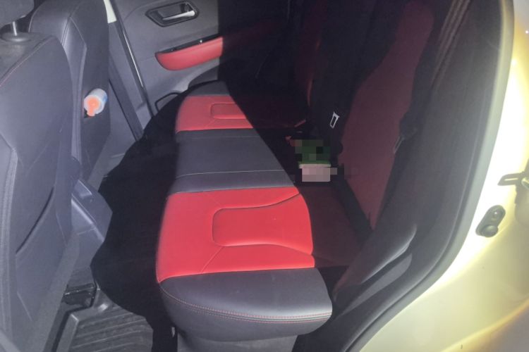 Used Haval H2s 2018 Red-Label 1.5T Dual-Clutch Luxury Model Left Rear Seat