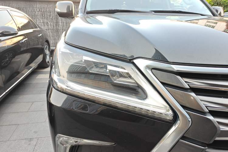 Used Lexus LX 2016 570 Prestige Luxury Edition
