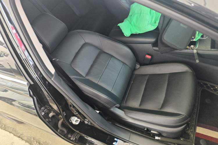 Used Nissan Teana 2022 2.0L XL-TLS Enjoyment Edition
