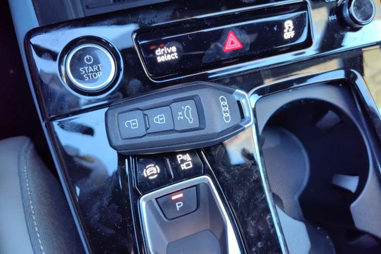 Used Audi Q6L e-tron 2026 First Launch Navigation Edition