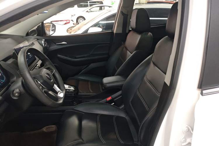 Used BYD Yuan New Energy 2019 EV360 Smart Connect Enjoyment Model
