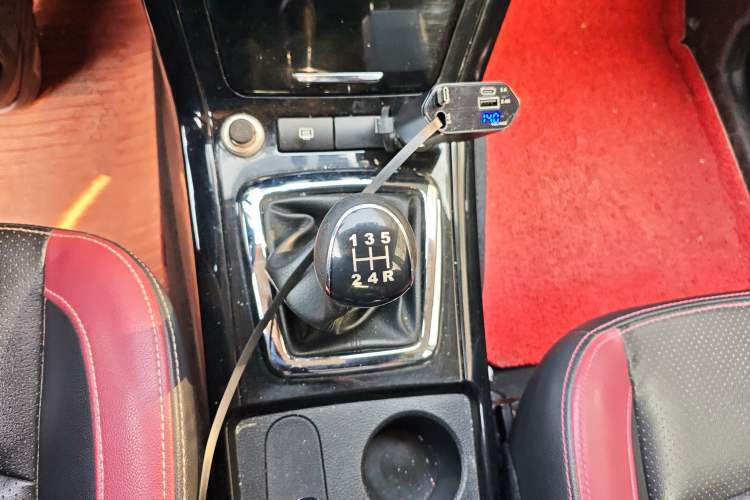 Used HYOSOW S3 2014 1.5L Comfort Version China IV Emission Standard