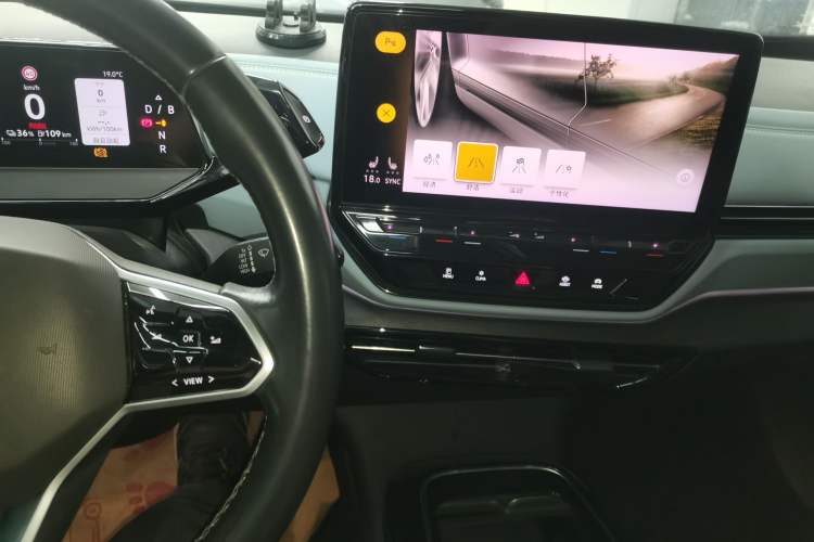 Used Volkswagen ID.4 X 2022 Pure Smart Edition
