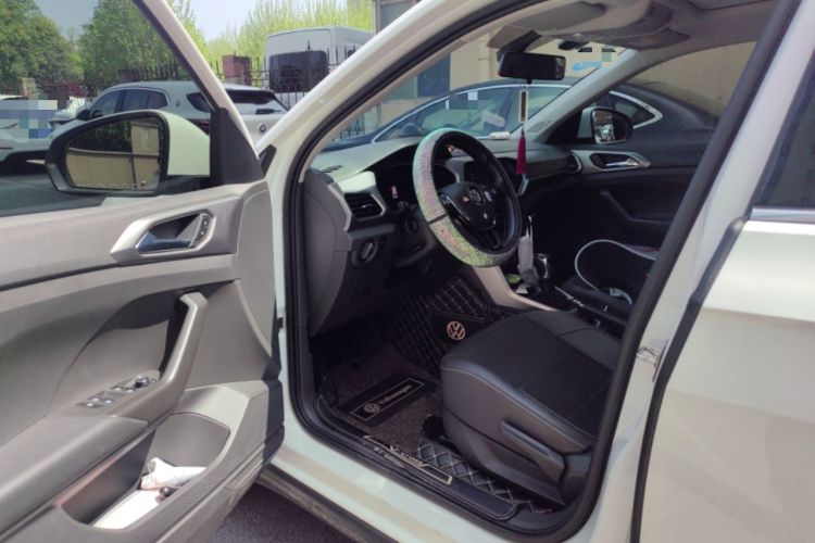 Used Volkswagen T-Cross 2019 280TSI DSG Luxury Edition Driver Seat