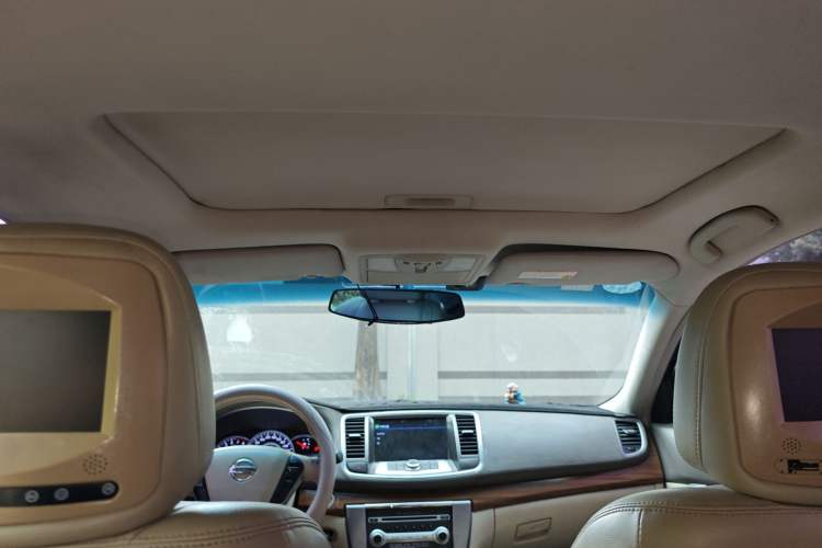 Used Nissan Teana 2011 2.5L XL Glory Edition Headliner