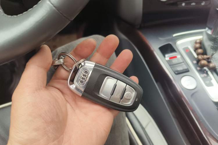 Used Audi A4L 2016 35 TFSI Collection Edition S line Comfort Model
