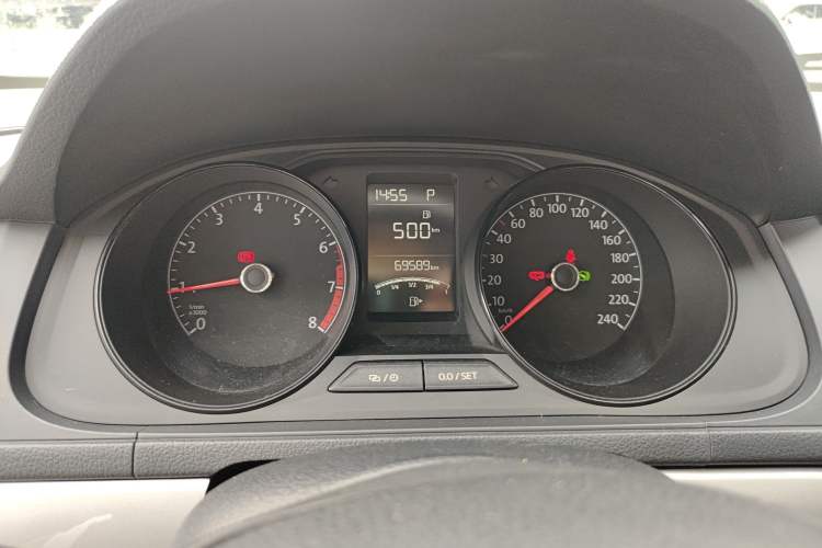 Used Volkswagen Lavida 2018 Classic 1.5L Automatic Fashion Edition China VI Standard