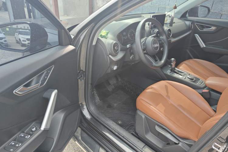 Used Audi Q2L 2021 35 TFSI Progressive Dynamic Edition

