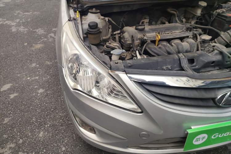 Used Hyundai Verna (older generation) 2010 Sedan 1.4L Manual Comfort GS