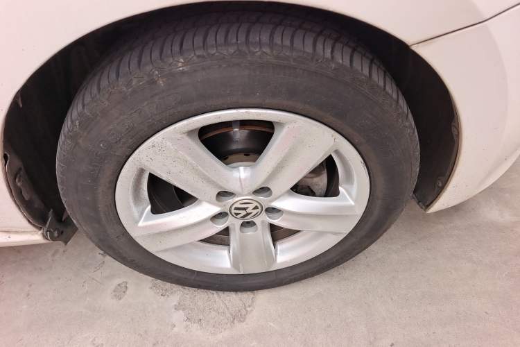 Used Volkswagen Polo 2011 1.4L Automatic ZhiShang Version
