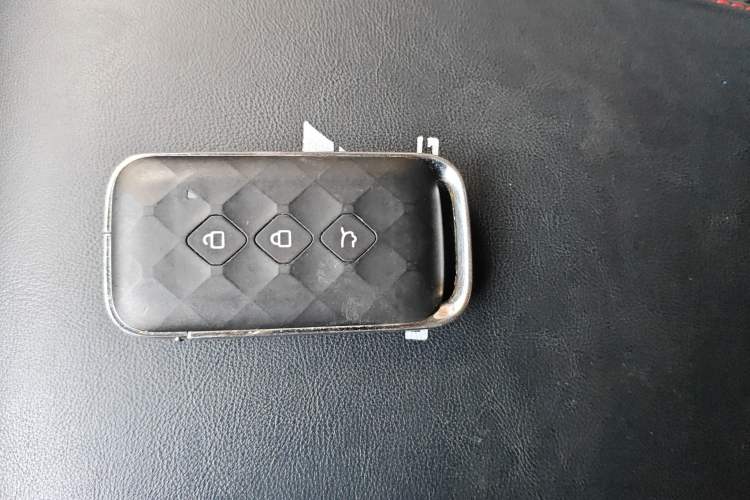 Used Wuling Xingguang 2024 Co-Creation Edition 150 Advanced Model Vehicle Key