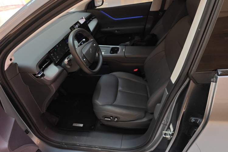 Used XPeng G6 2025 625 Long-Range Max Flagship Edition