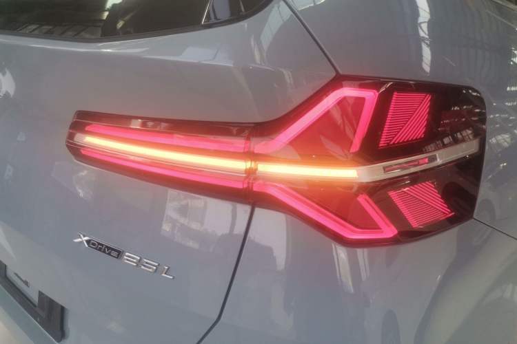 Used BMW X3 2025 xDrive25L Luxury Package
