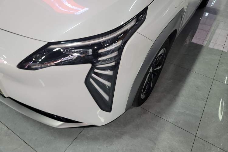 Used AION Y 2023 Plus 510 Smart Edition Left Front Headlight