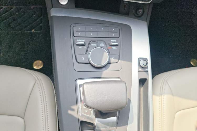 Used Audi Q5L 2020 Revised 40 TFSI Prestige Edition