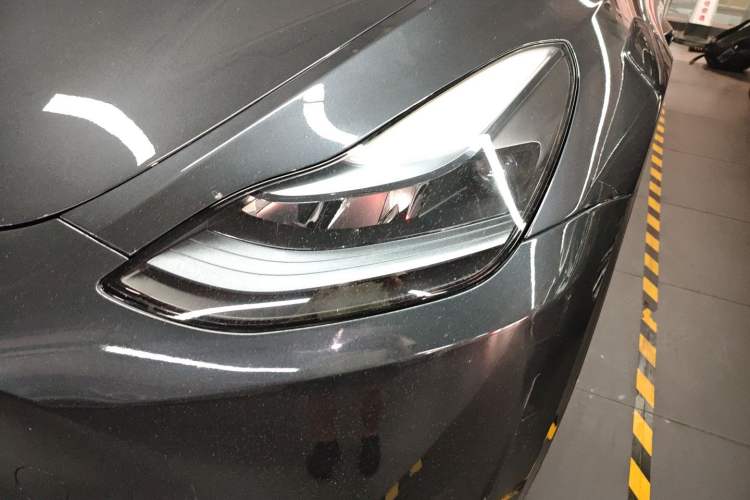 Used Tesla Model Y 2024 Rear-Wheel-Drive Version Left Front Headlight