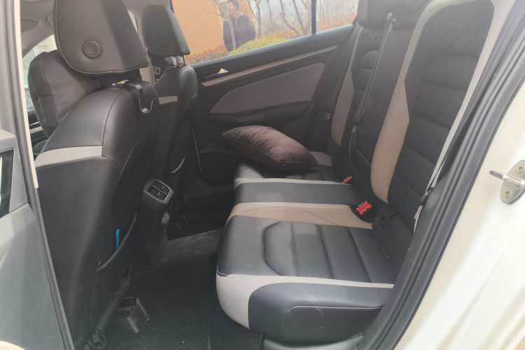 Used Volkswagen Bora 2023 280TSI DSG Prestige Edition
