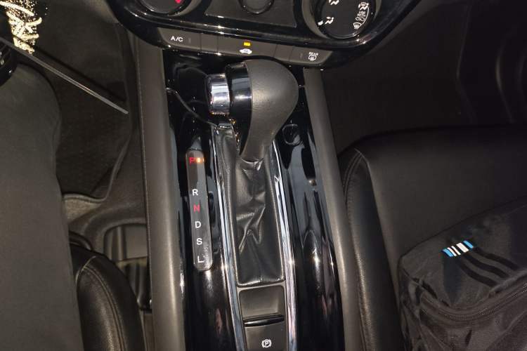 Used Honda Vezel 2020 1.5L CVT Elite Edition
