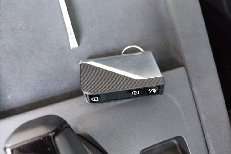 Used Lynk & Co 01 2025 2.0TD All-Wheel Drive Refreshed Pro Version Vehicle Key