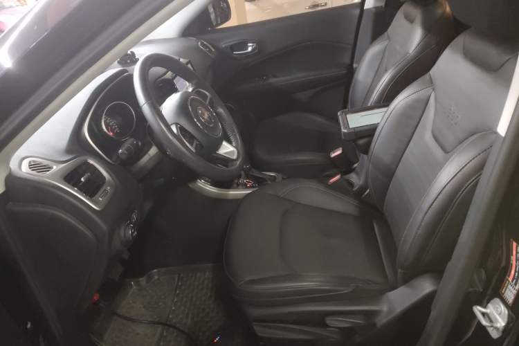 Used Jeep Compass 2017 200T Automatic Family Edition