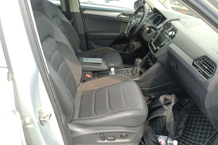 Used Volkswagen Tiguan L 2018 330TSI Automatic Two-Wheel Drive Luxury Edition
