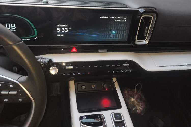 Used Hyundai ix35 2023 Musso 2.0L Deluxe Edition DLX
