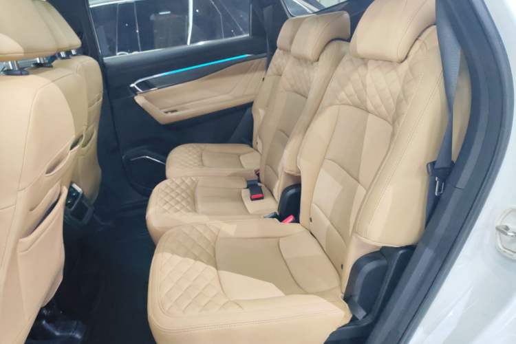 Used Geely Auto Haoyue L 2023 2.0T DCT Flagship Version