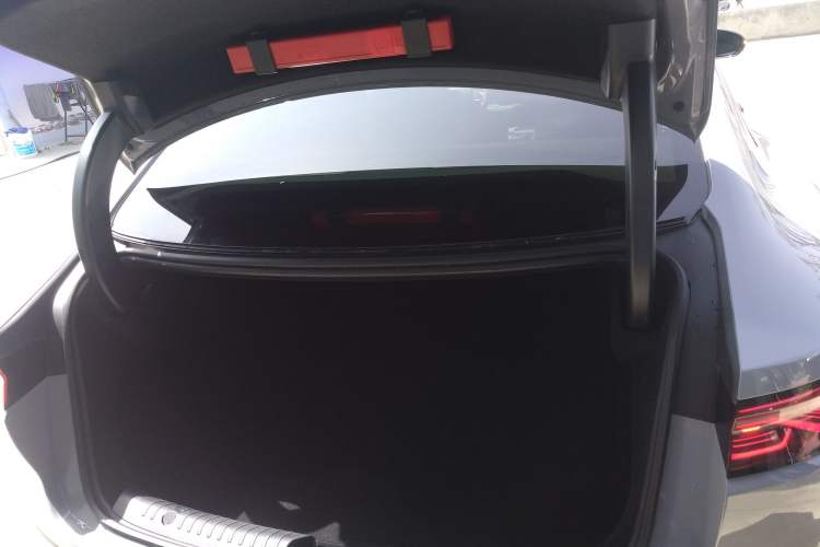 Used BYD Han 2025 DM-i Intelligent Driving Edition 125KM LiDAR Flagship Model
