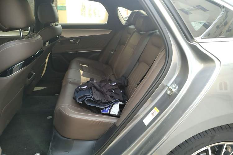 Used BYD Han 2023 DM-i Champion Edition 121KM Prestige Model