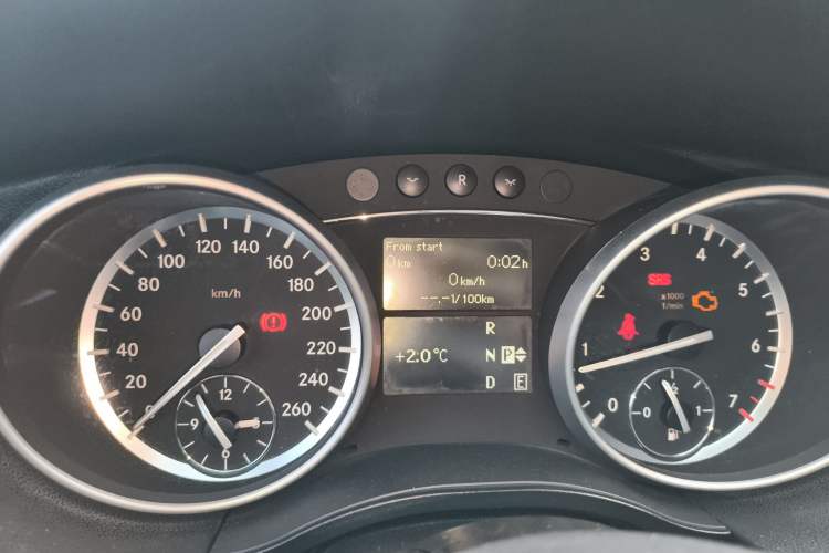 Used Mercedes-Benz R-Class 2011 R 350 L 4MATIC
