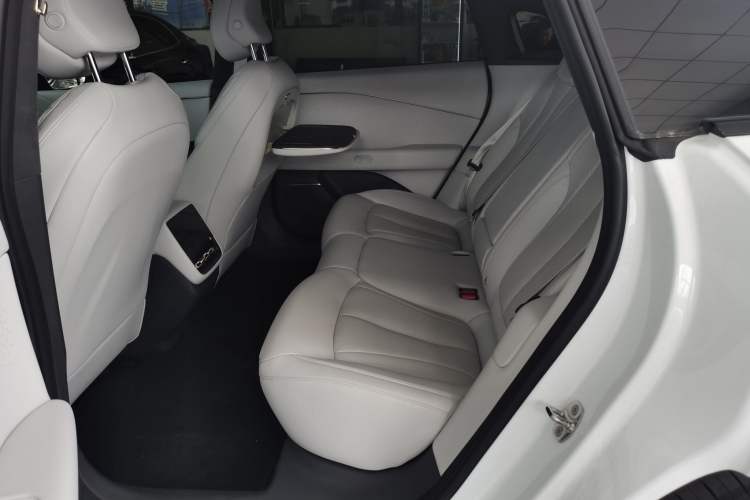 Used XPeng P7+ 2024 Long-Range Max Left Rear Seat