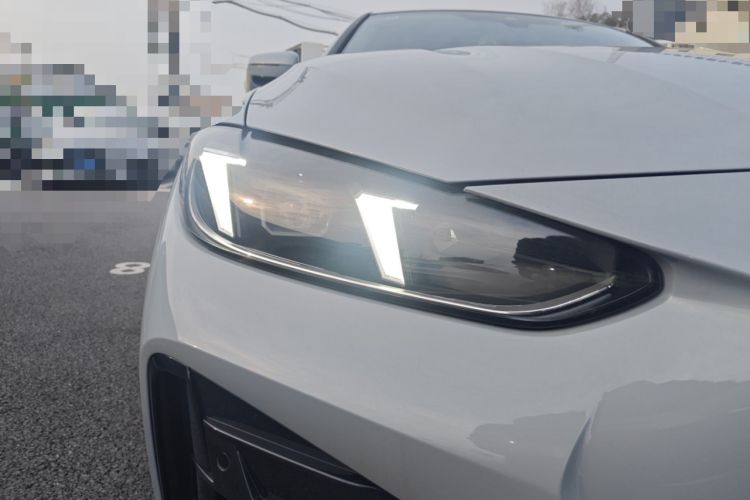 Used BMW 4 Series 2024 425i M Sport Package Right Front Headlight