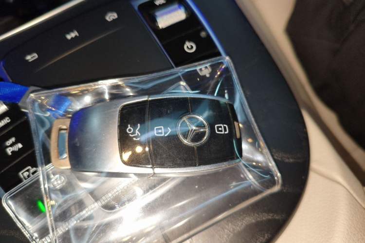 Used Mercedes-Benz E-Class 2019 E 300 L Sport Luxury Edition