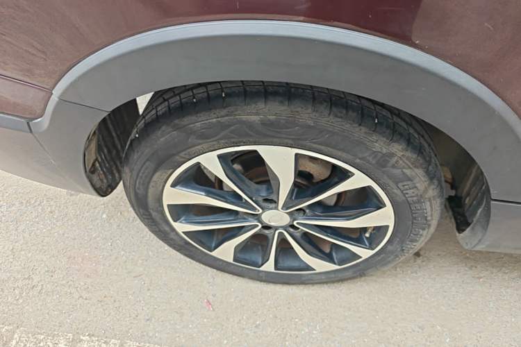 Used Karry K60 2018 1.5L Automatic with Sunroof