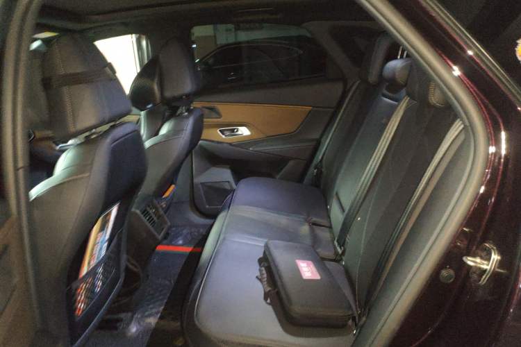 Used DS 7 2020 35THP Montmartre Edition