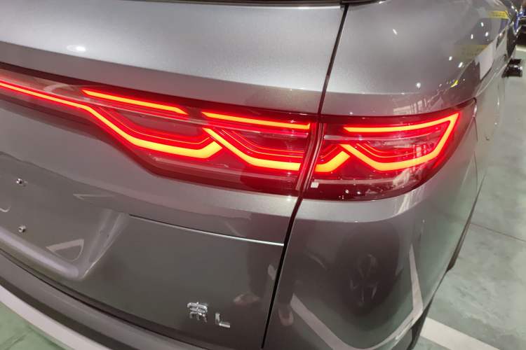 Used BYD Song L DM-i 2024 160km Beyond Edition